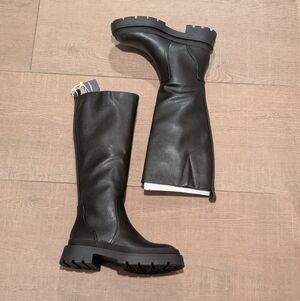 American Eagle Black Knee-High Women's Boots Size 7